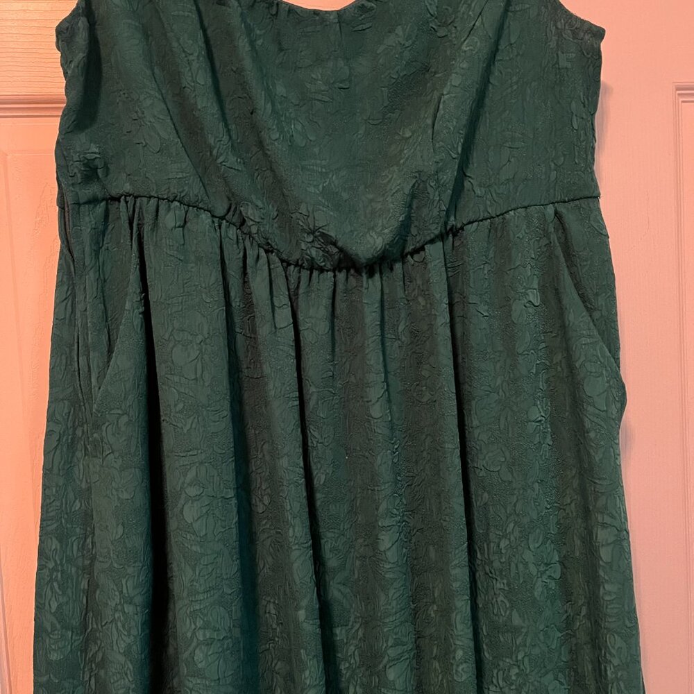 Dress - Picture 3 of 5